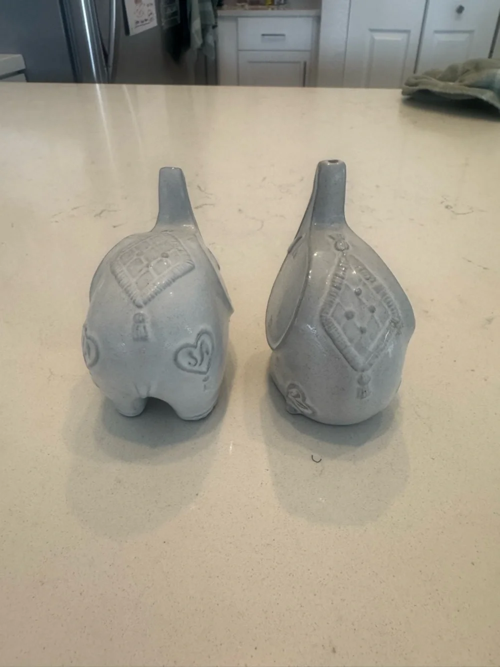 RARE Jonathan Adler Retired Elephant Salt & Pepper Shakers Gray